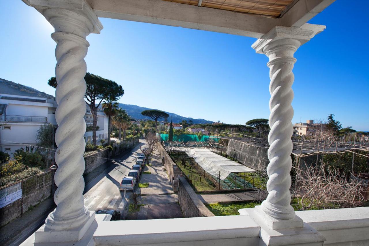 Estate4Home - Villa Lina Sant'Agnello Exteriör bild